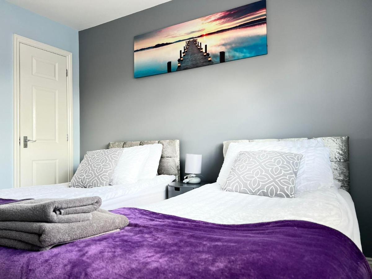 Deer Valley By Incredible Stay Peterborough Exterior photo